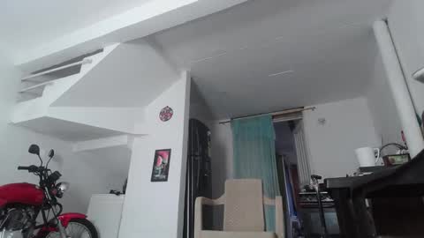 king_russo online show from September 19, 8:01 pm