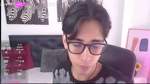 kingdanny_8 online show from November 11, 2:47 am