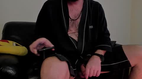 The King online show from December 2, 2:04 pm