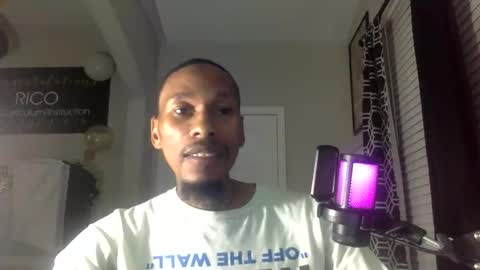 kingrico1987 online show from January 18, 1:14 am