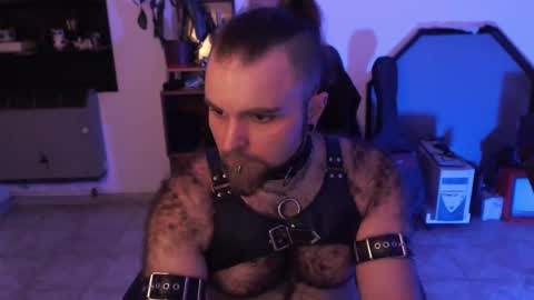 Snapshot of kinkracc chatting on September 20, 7:11 am kinkRacc online show from September 20, 7:11 am
