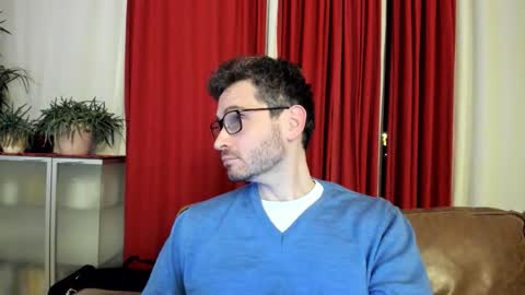 kinksubbydubby online show from November 12, 11:40 pm