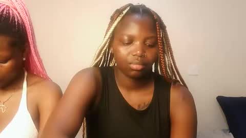 Lola online show from March 15, 11:24 am