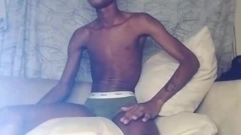 kinkybby_ online show from January 8, 5:37 pm