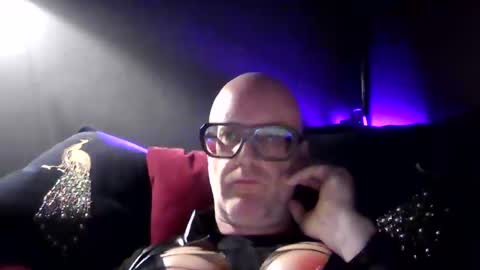 Kinky Boots x online show from February 2, 12:30 am