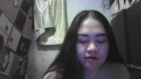 Snapshot of kinkyhotcumm chatting on October 22, 1:53 am KAREN online show from October 22, 1:53 am