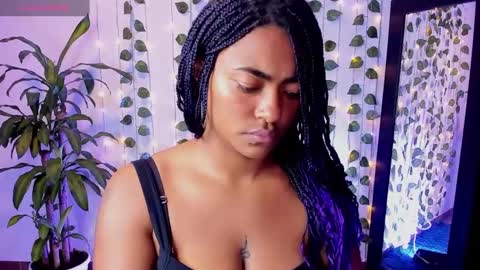 Kinky online show from December 3, 1:03 am