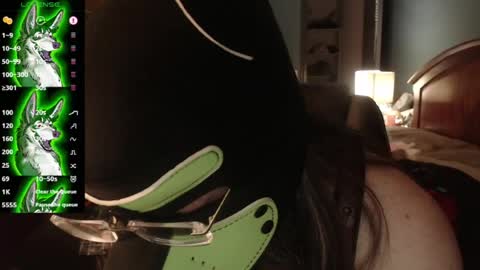 kinkywolf87 online show from July 12, 2:15 am