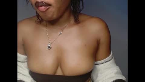 Snapshot of kinkyxxnasty chatting on October 20, 10:53 am kinkyxxnasty online show from October 20, 10:53 am