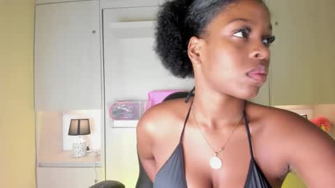 M A R A  online show from March 5, 12:14 pm