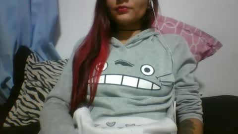 kira777  online show from April 2, 1:13 am