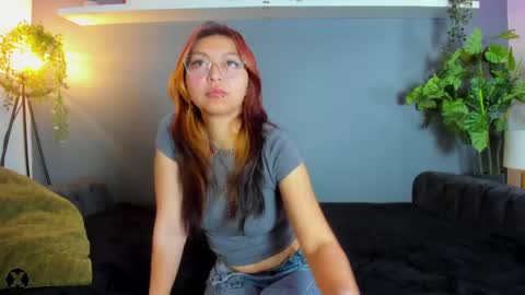 kira_exe online show from May 20, 11:49 am