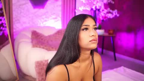 kira krush online show from August 9, 4:07 am