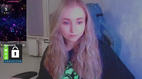 you know thumb up me please its important online show from October 22, 4:30 pm