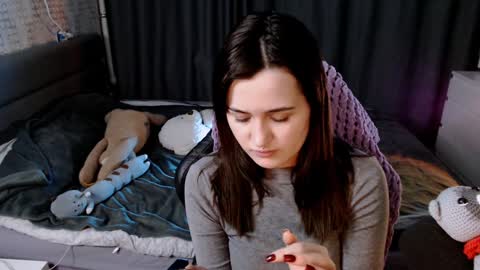 Snapshot of kira_yammy chatting on January 21, 1:50 am Kira  follow me  online show from January 21, 1:50 am