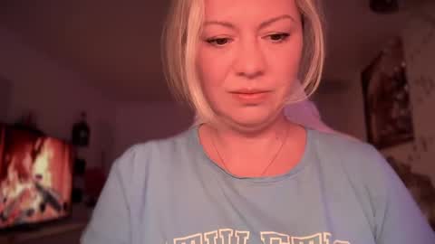 KiraDivine online show from February 21, 2:16 pm