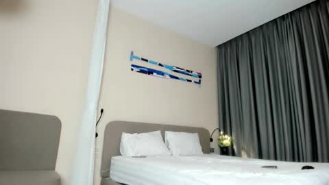 love you online show from February 20, 11:12 am