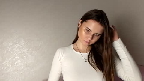 Emily online show from March 28, 1:45 pm