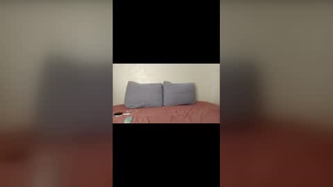 Emily online show from February 14, 5:59 pm