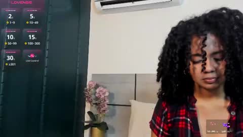 kiraspell online show from July 14, 11:05 am