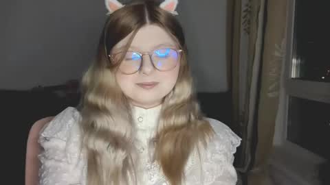 KiraYume online show from May 12, 8:07 pm
