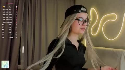 Miko online show from February 28, 6:12 pm