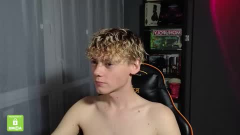 Kirill and Andrey online show from October 4, 1:25 am