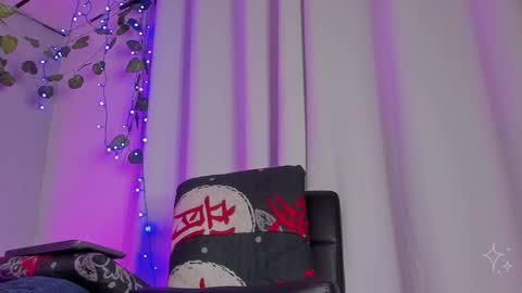   online show from December 24, 12:44 am