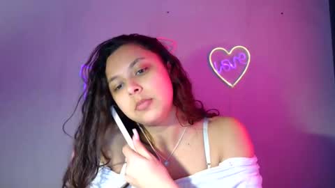 Snapshot of kiss_ameliaa chatting on February 26, 9:12 am kiss_ameliaa online show from February 26, 9:12 am