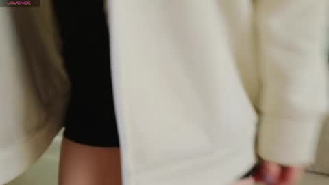 Leia online show from April 3, 5:25 am