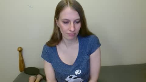 Allie online show from April 9, 3:07 pm