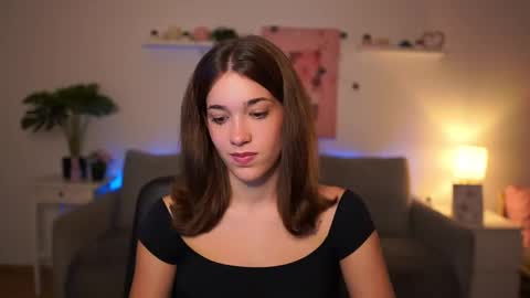 Sisi online show from October 21, 1:16 pm