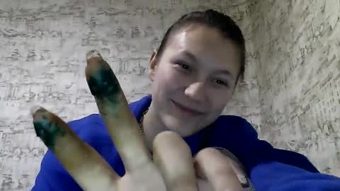 kiti_kitiss online show from January 18, 11:00 am