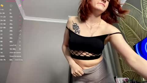 Tanesha online show from June 1, 6:20 pm