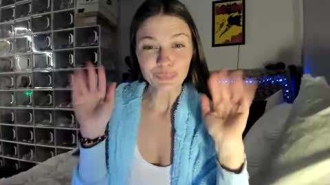 Serina Chan online show from March 12, 2:26 am