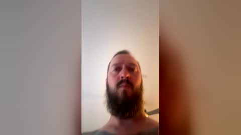 kittmatt31 online show from May 28, 11:25 pm