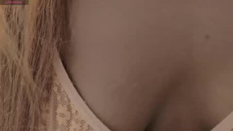 Kitty Bombon online show from November 8, 9:29 pm