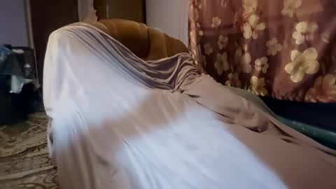 Kitti online show from December 19, 5:41 pm