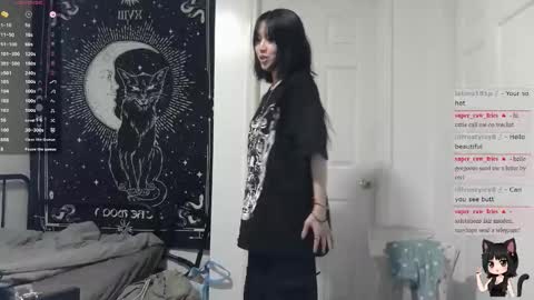 Kitty online show from December 22, 3:24 am