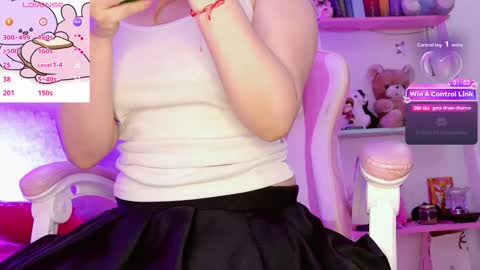     online show from March 25, 1:56 am