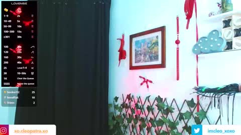 kitty_vaal online show from February 3, 5:18 am