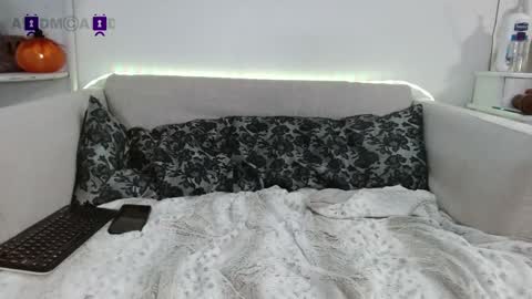 KittyFluf online show from September 22, 6:06 am