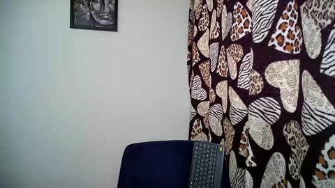 kittyholeshot87 online show from September 26, 3:42 pm