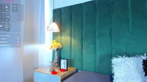 K I T T Y Y  online show from September 8, 6:07 pm