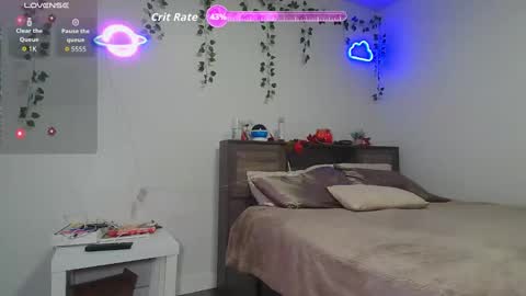 Kittyymaze online show from October 31, 1:22 pm