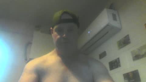 kiwiguy19773 online show from June 21, 3:57 am