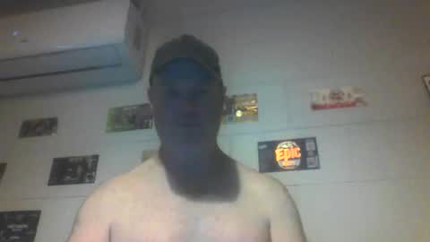 kiwiguy19773 online show from October 22, 6:05 am