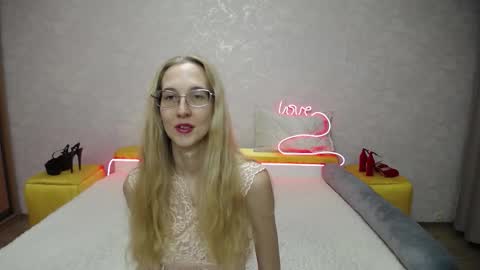 Klary online show from November 21, 9:51 am