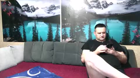 Kleosnow online show from March 9, 8:30 am