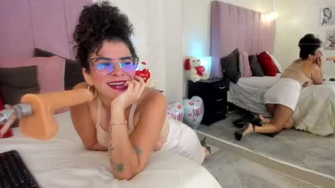 Kloe online show from March 12, 5:07 pm